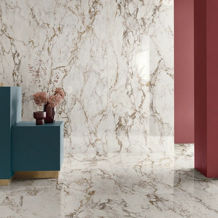 INTERNO4